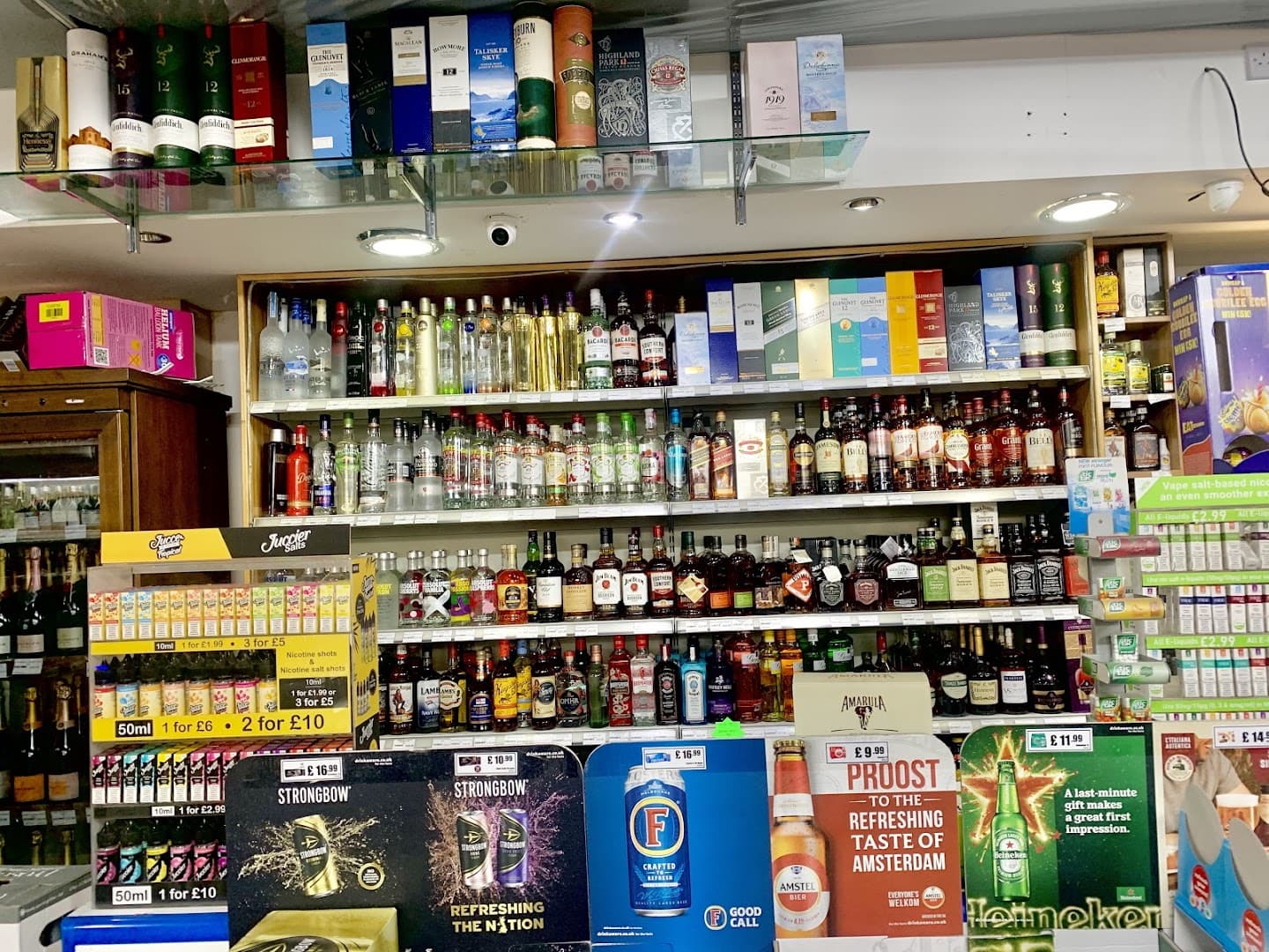 Bolton Stores Off Licence Caterham
