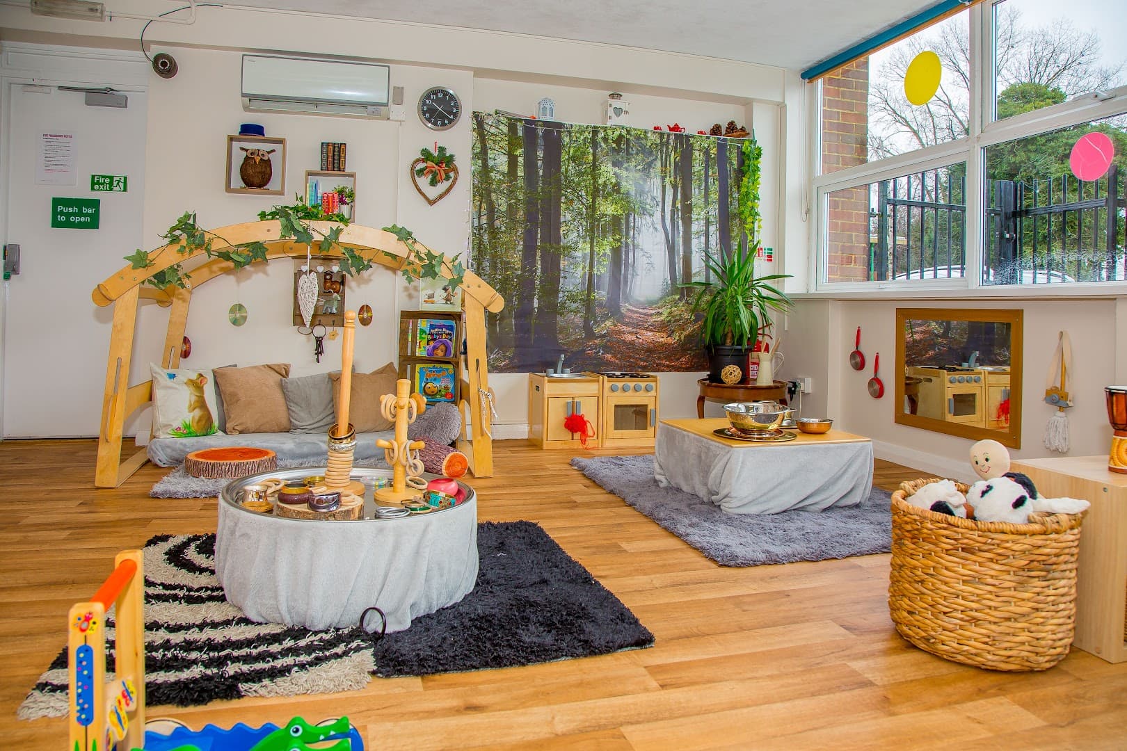 Partou Playtime Day Nursery & Pre-school 4