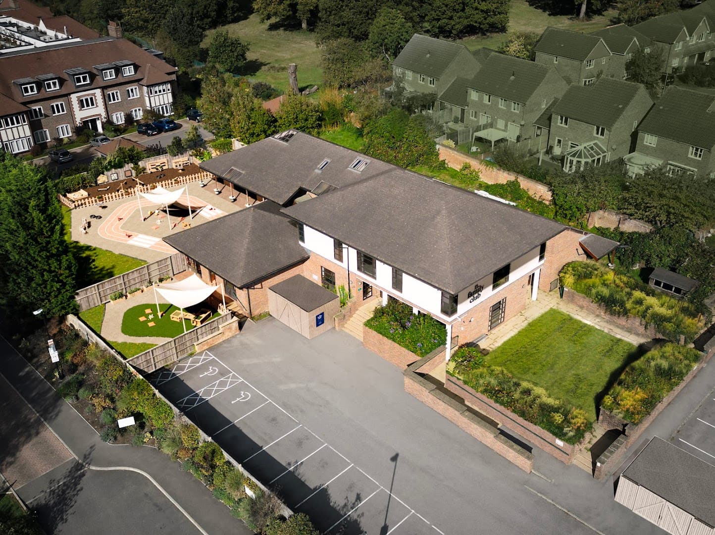 N Family Club - Leatherhead Nursery 4