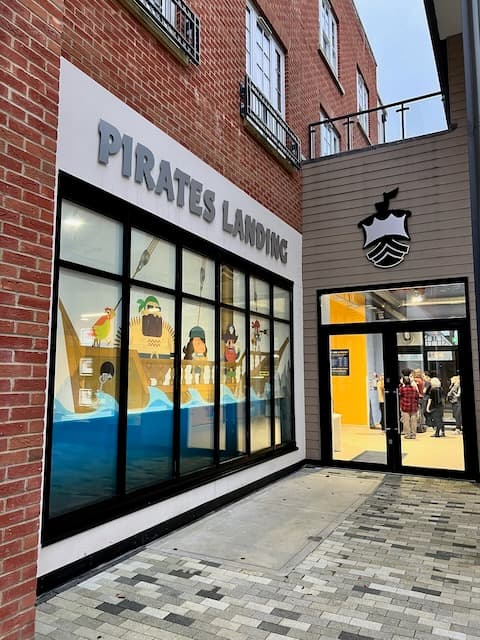 Pirates Landing Farnham