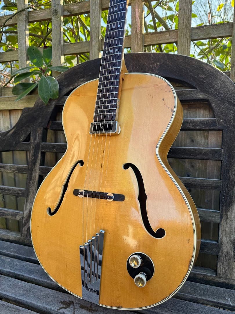 London Guitar Land 3