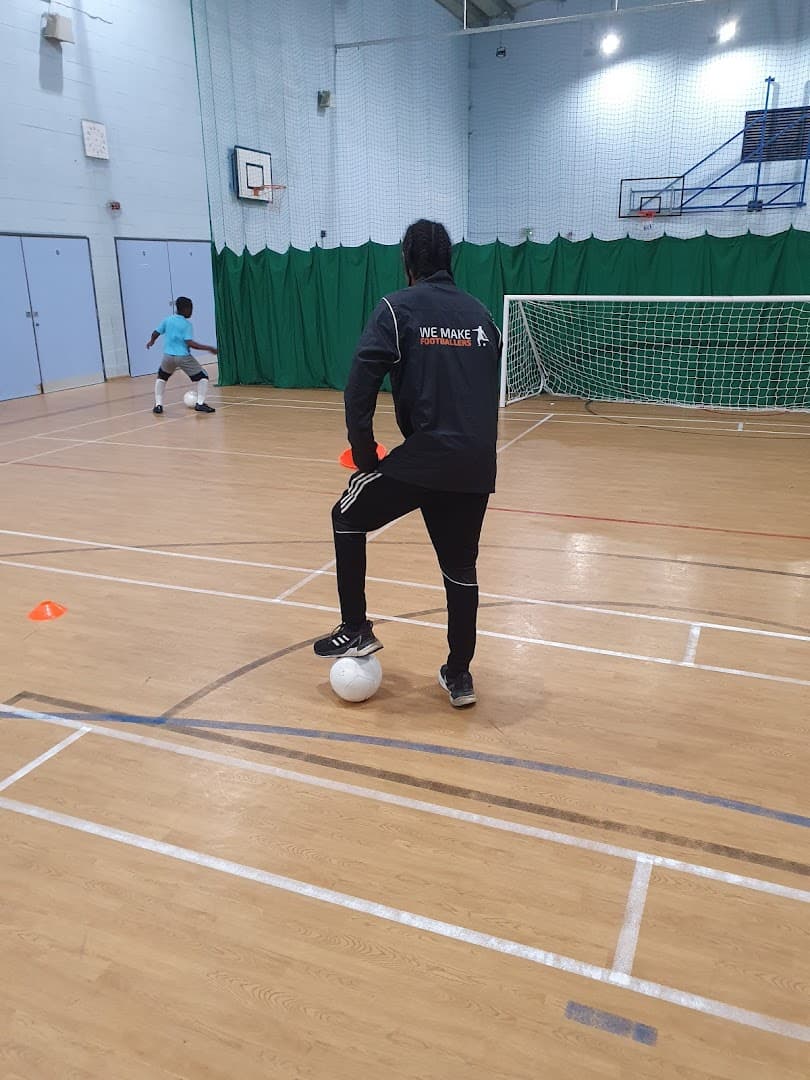 We Make Footballers Caterham 4