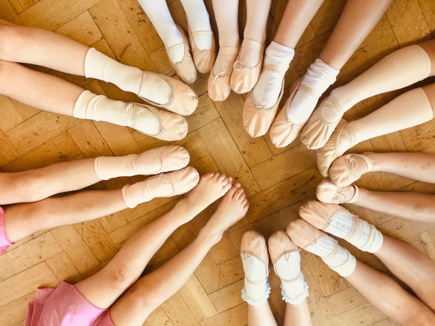 Stagestars Performing Arts School