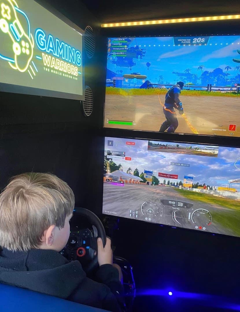 Gaming Warriors Party Bus 10