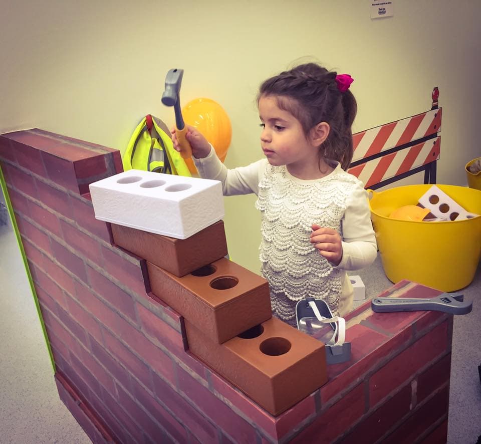 Little Street (Children's Role Play) 4