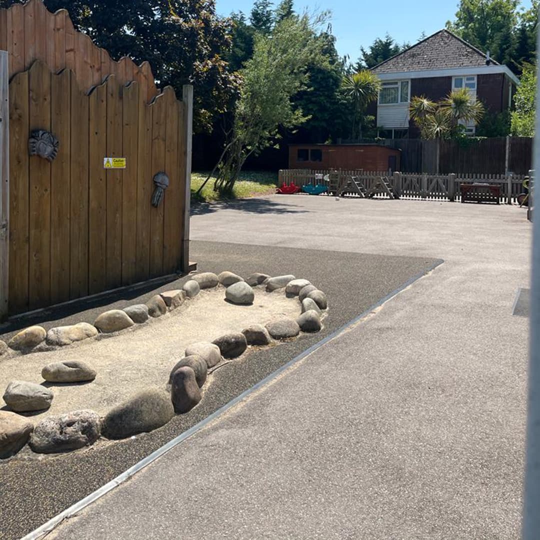 Miracle Gardens Nursery - OFSTED registered, high quality provision 5