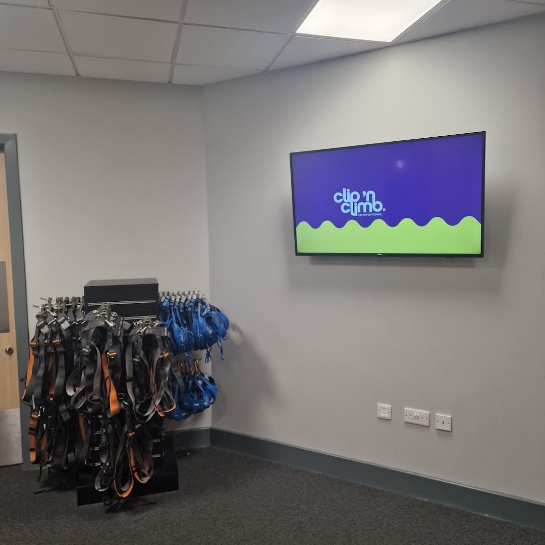 Clip 'n Climb Places Leisure Camberley 3