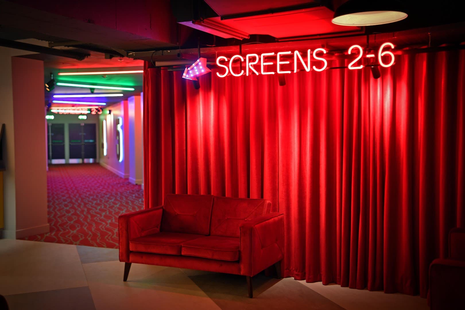 Nova Cinema 4