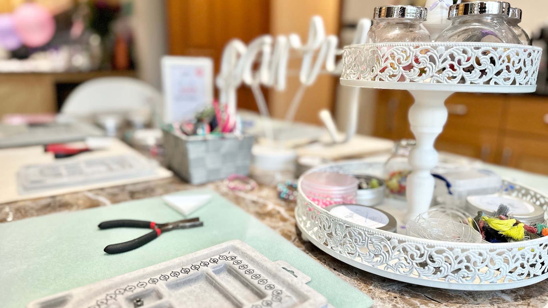 Pure Poppy Craft & Jewellery Making Parties and Kits