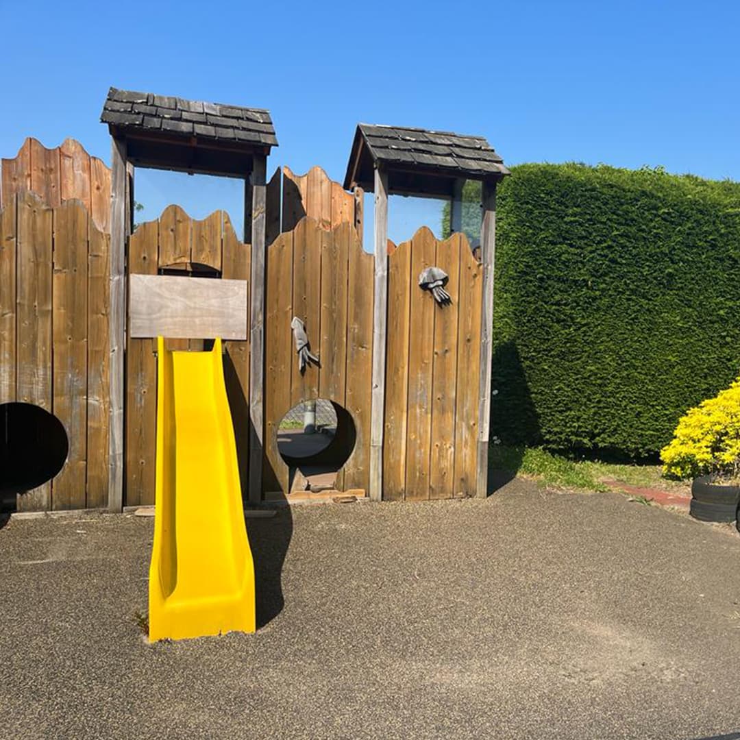 Miracle Gardens Nursery - OFSTED registered, high quality provision 4