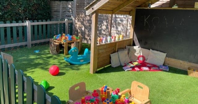 Busy Bees at Dorking Westcott Road 3