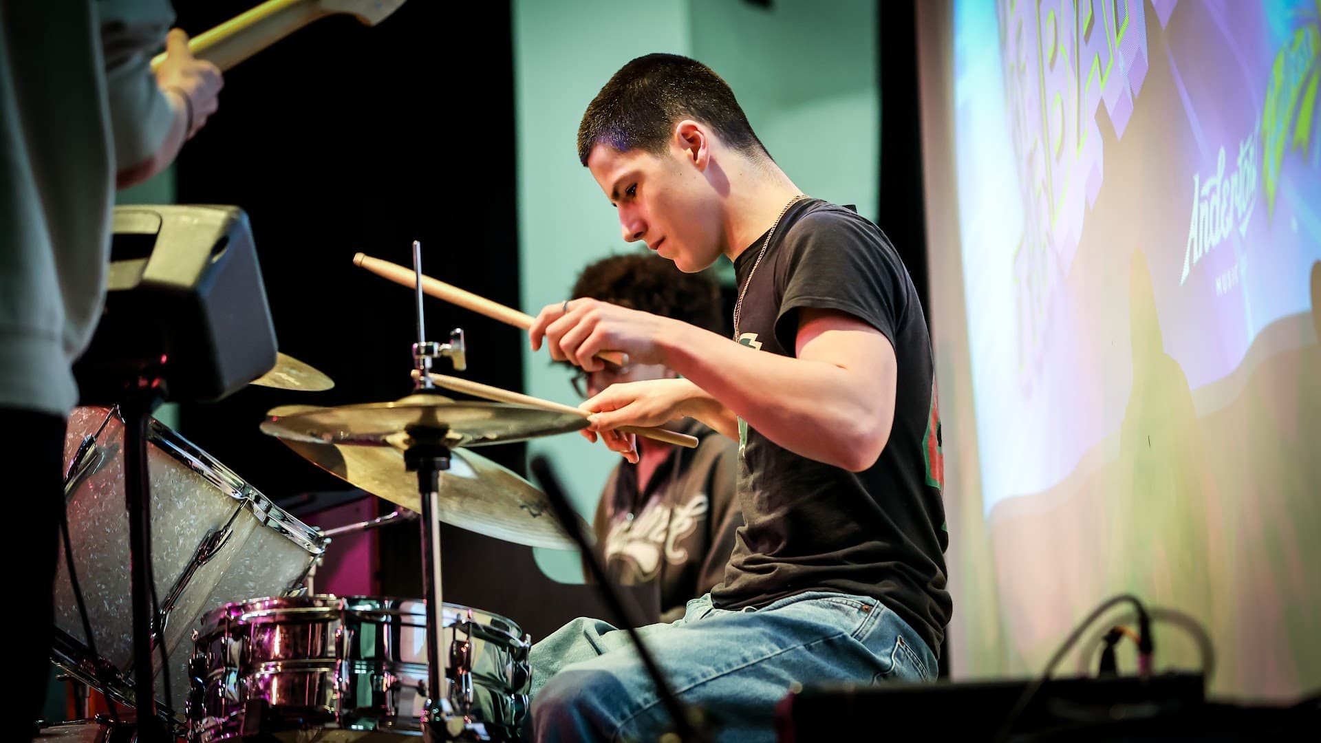 The Music Works - Drums, Piano, Guitar, Keyboard, Ukulele & Singing Lessons