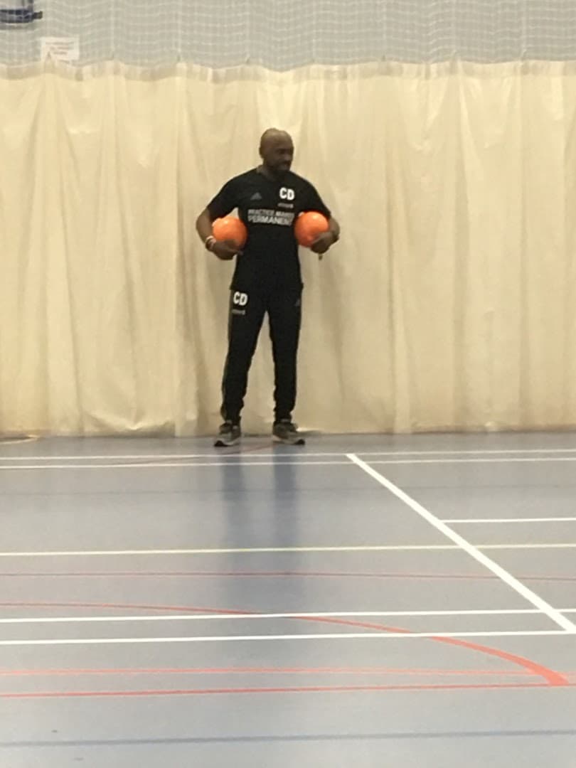 We Make Footballers Coulsdon: Football Academy 6