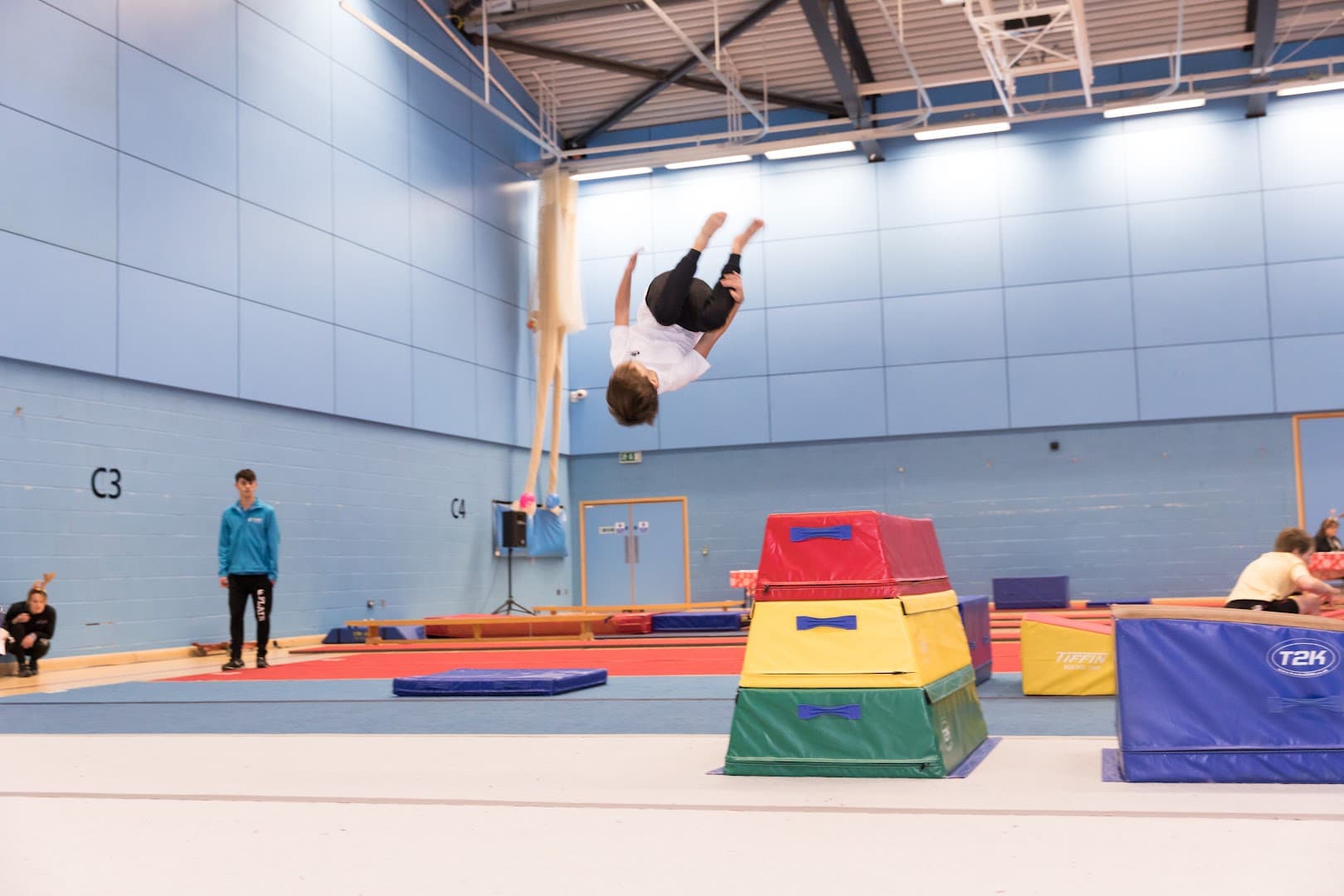 Flair Gymnastics : WOKING 8