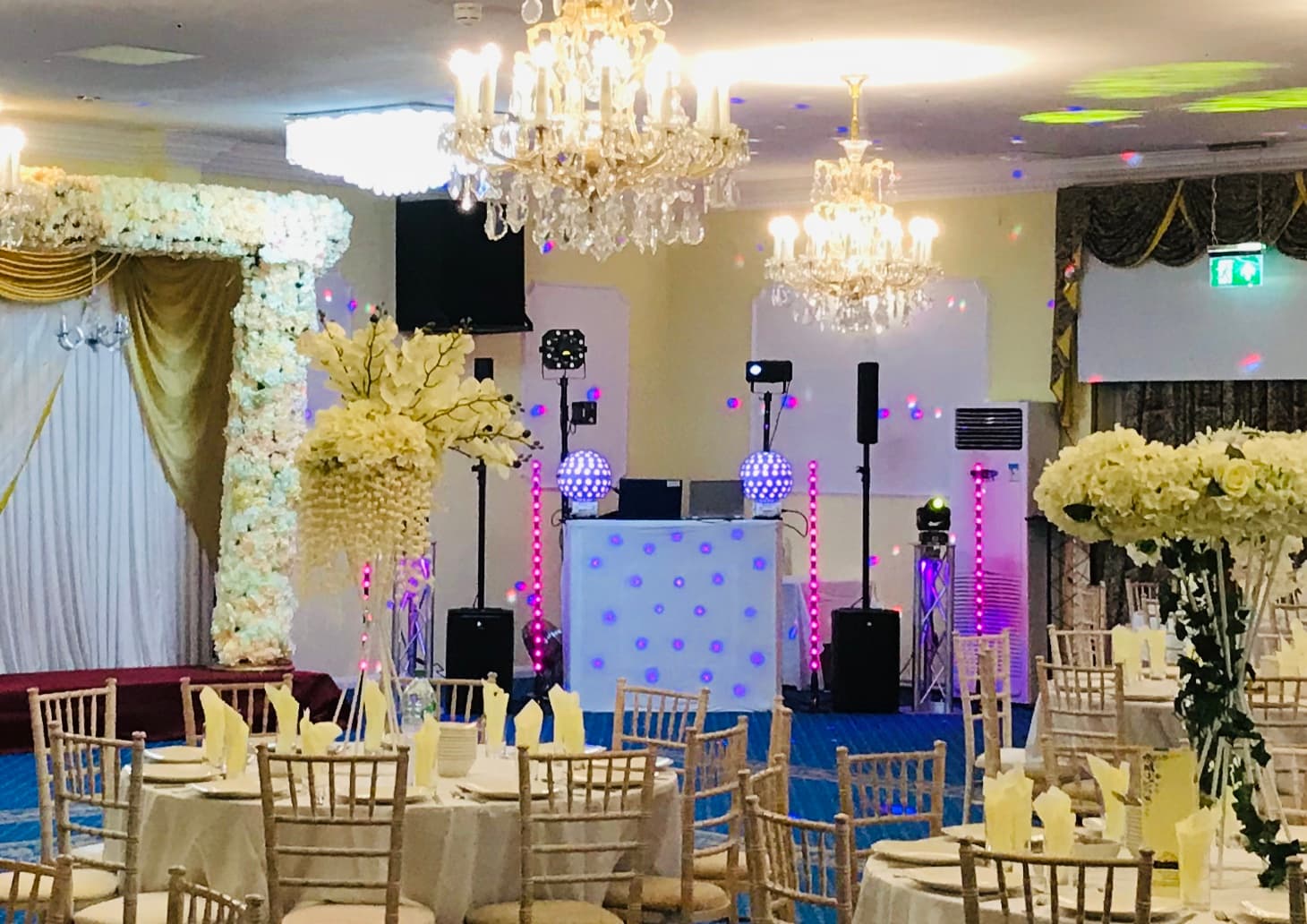 Steve's Discos Mobile DJ 5