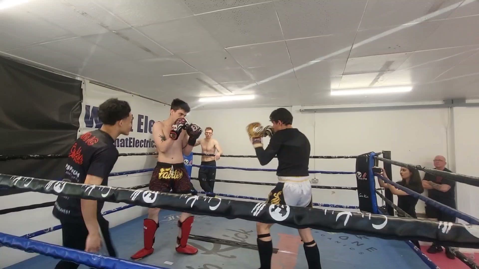 NaK su MWY - Muay Thai & K1 Martial Arts Club in Addlestone 4