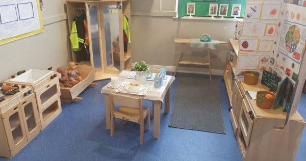 Busy Bees at Cheam 5