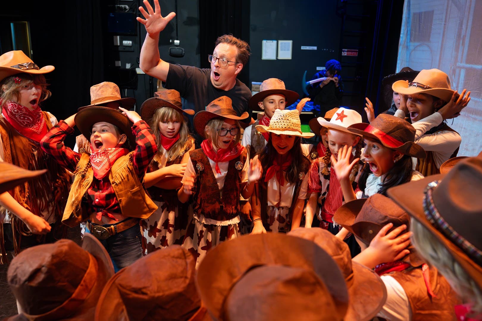 Drama Kids & DK Youth Theatre - Feltham