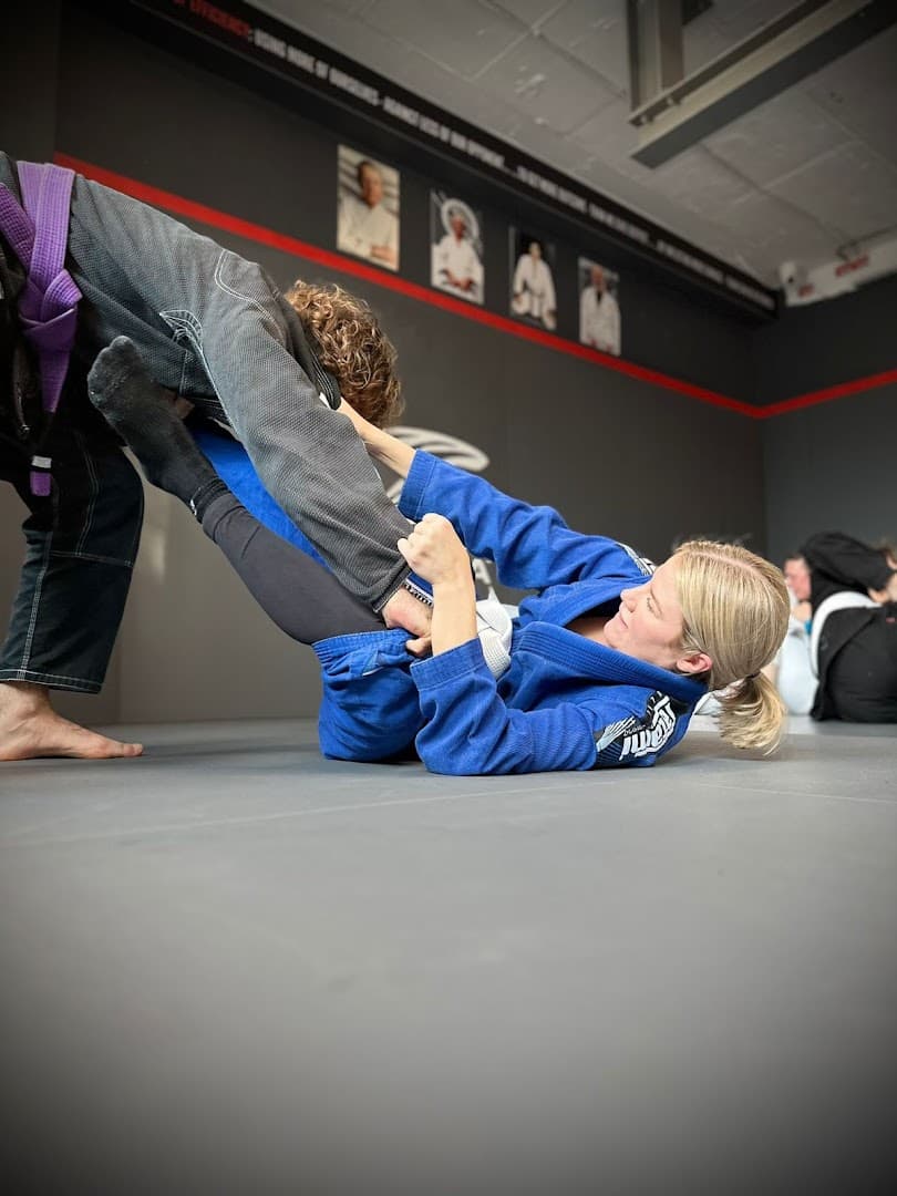 Guildford Jiu Jitsu (Mauricio Gomes Legacy Team) 5