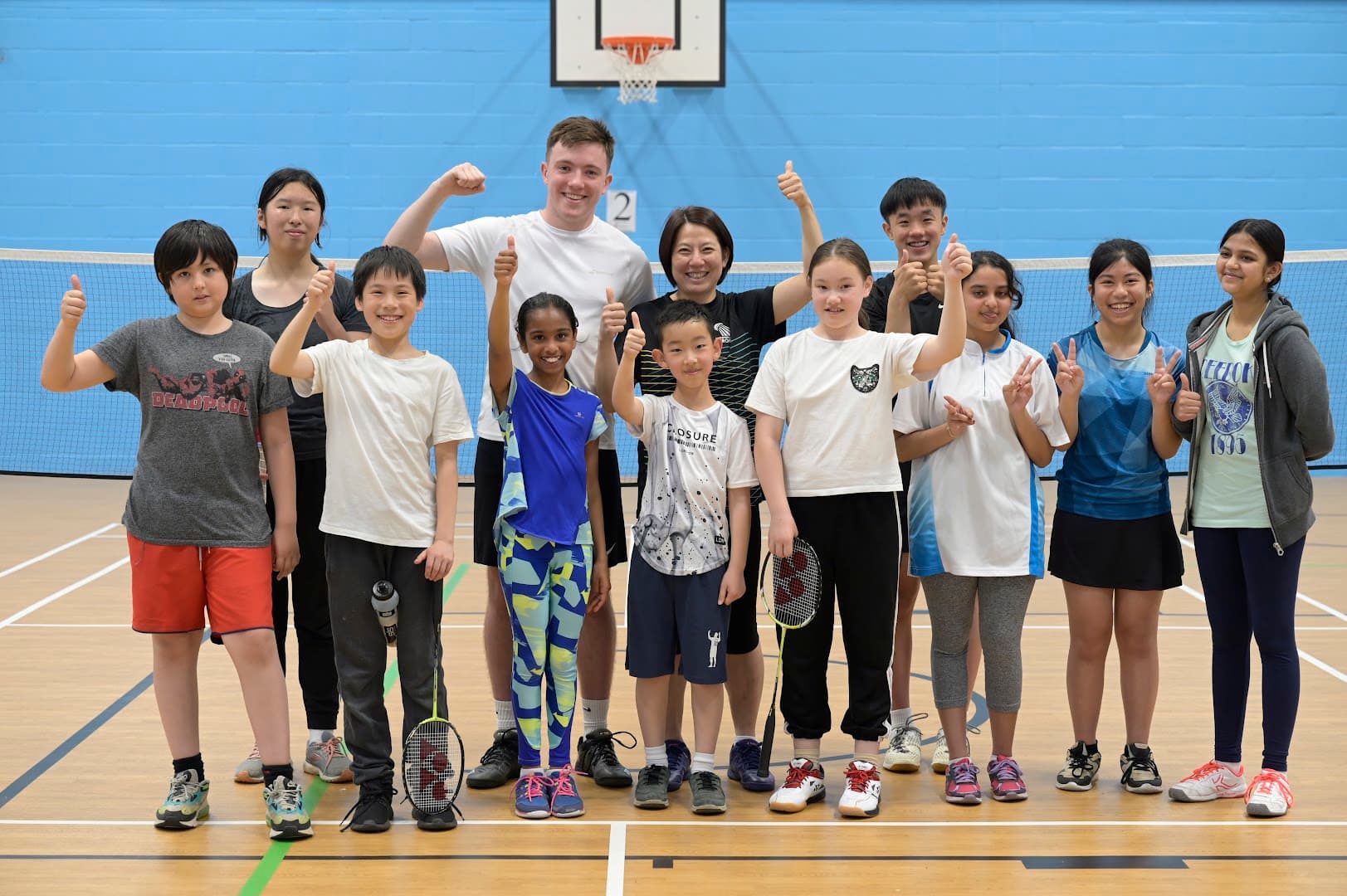 Huaiwen Xu Badminton Club 2