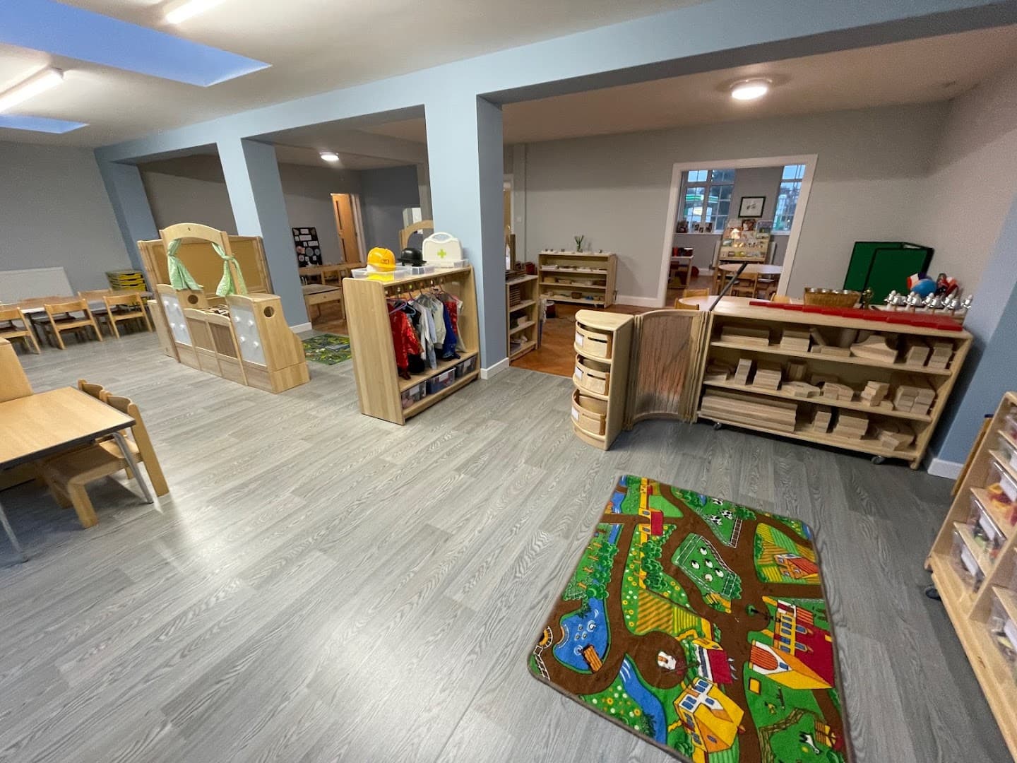 Burgh Wood Montessori Nursery School 2
