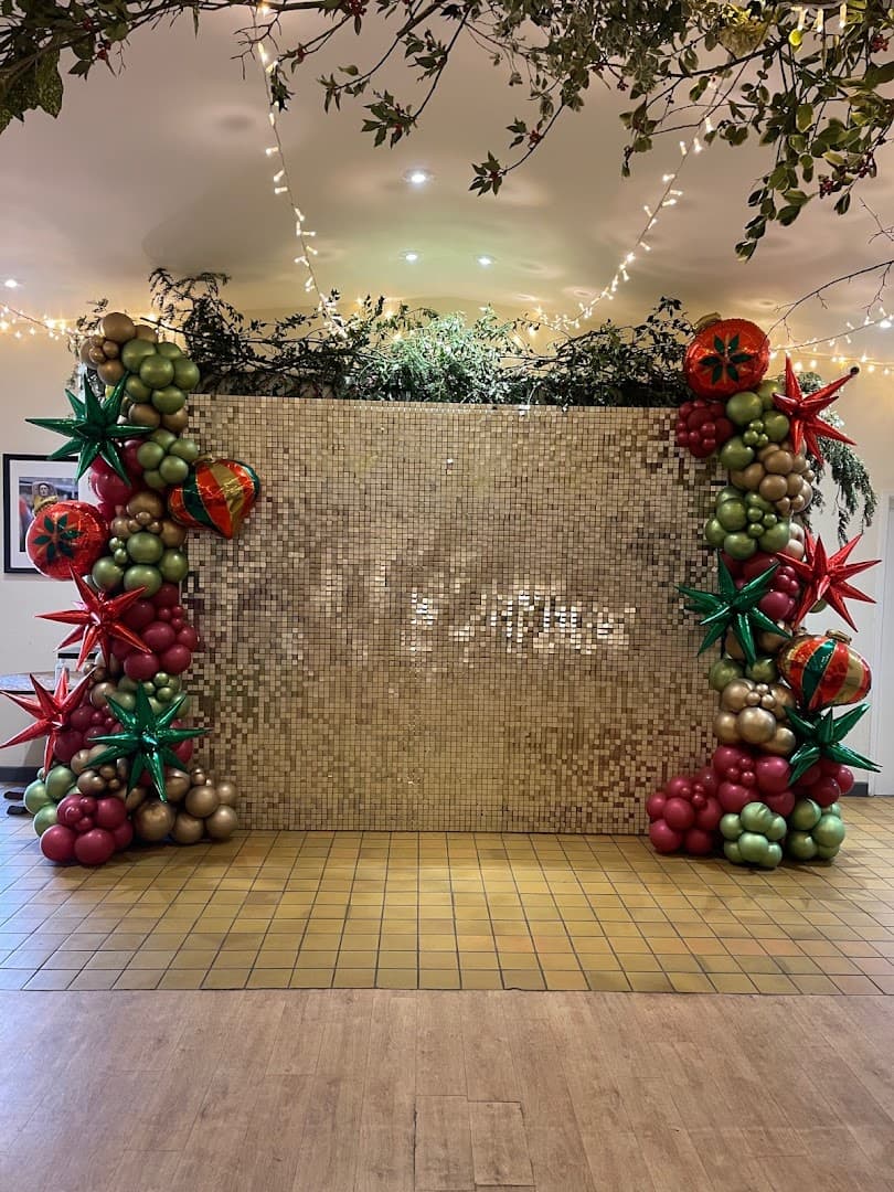 The Little Balloon Shop 2