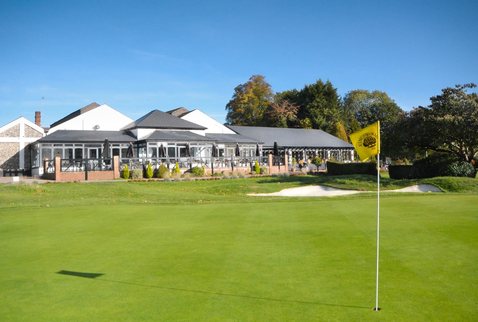 Kingswood Golf & Country Club 3