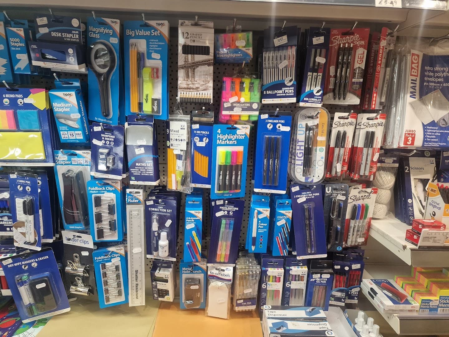 SEVEN DAY GROCERS/POST OFFICE/FIREWORKS