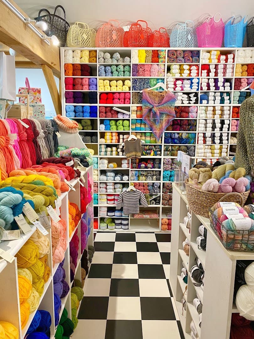 Gilliangladrag Ltd 2