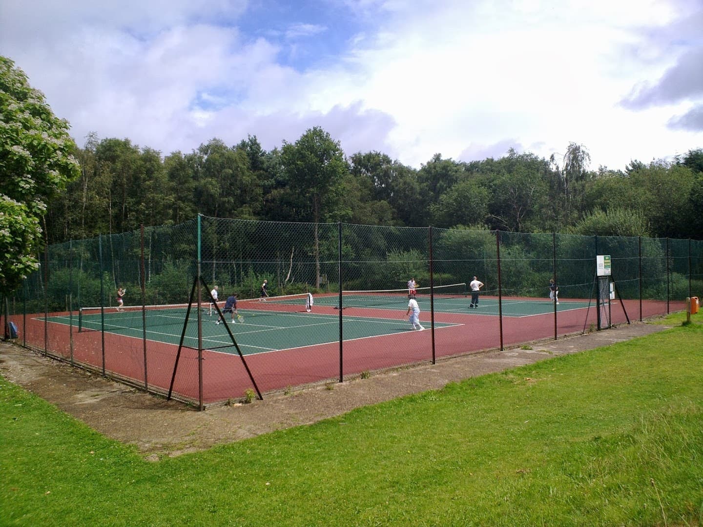 Ash Tennis Club