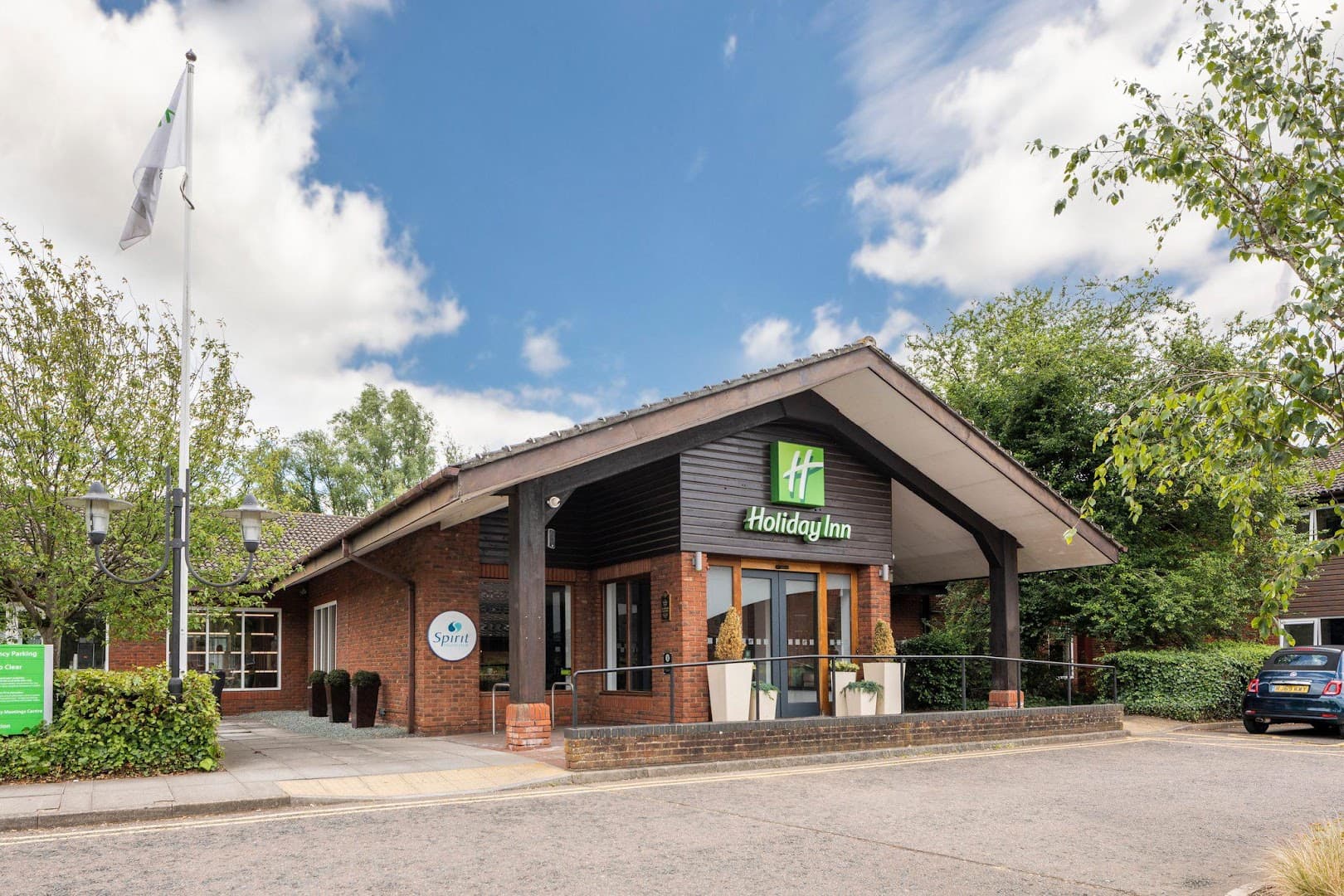 Holiday Inn Guildford by IHG