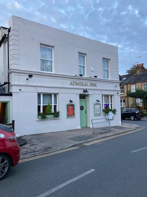 The Admiral Inn 3