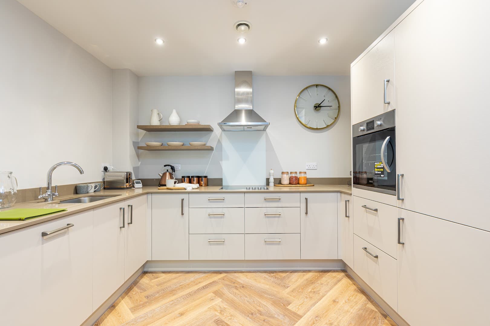 Birchgrove Woodbank Apartments | Assisted Living Retirement Home Woking 5