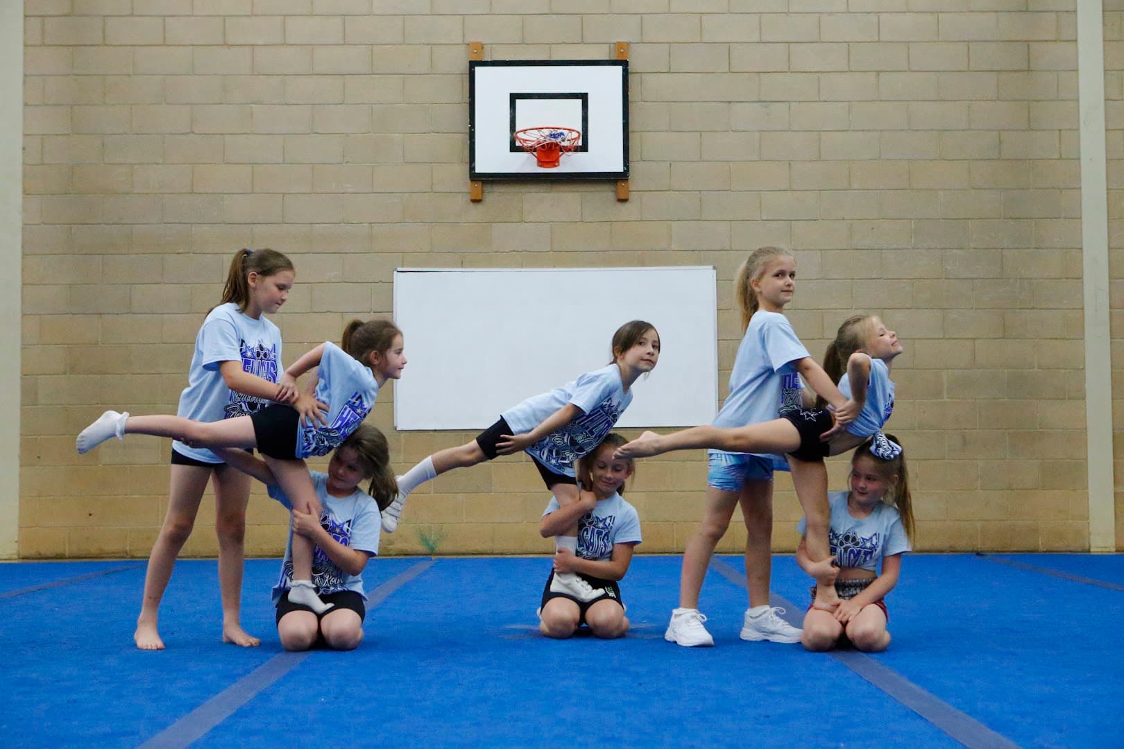 Hellcats Cheerleaders 3