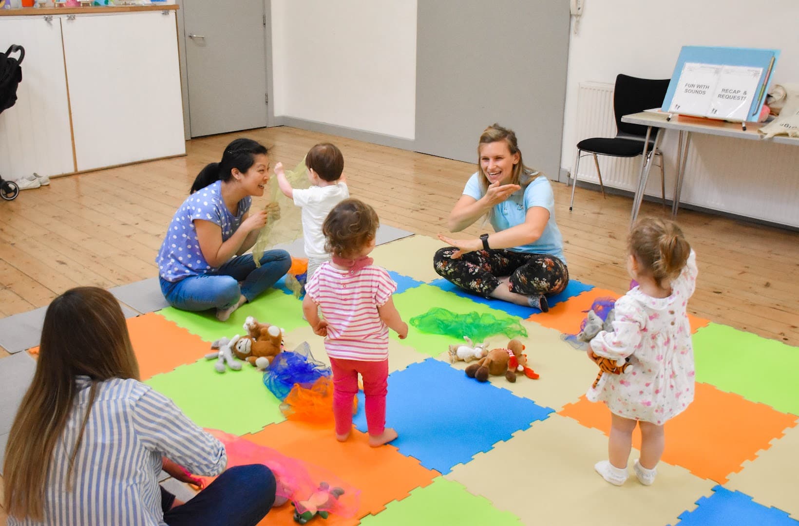 Sing and Sign Dorking and Leatherhead 2