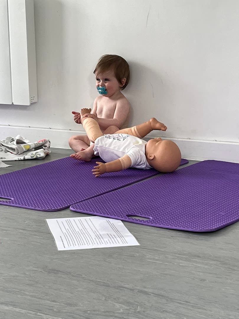 Fingers and Thumbs Massage 8