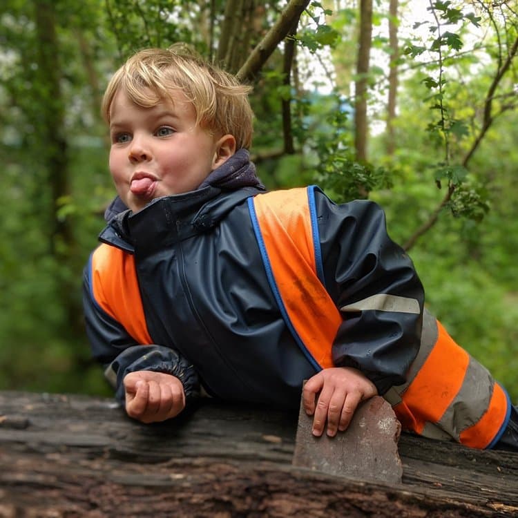Outdoor Owls Guildford Nursery - Forest School Nursery & Holiday Camps 3
