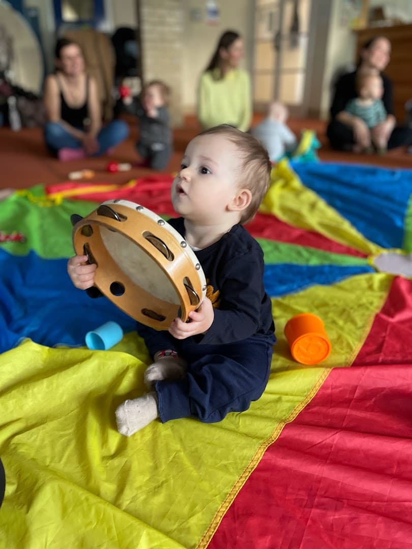 Singing with Georgie 4