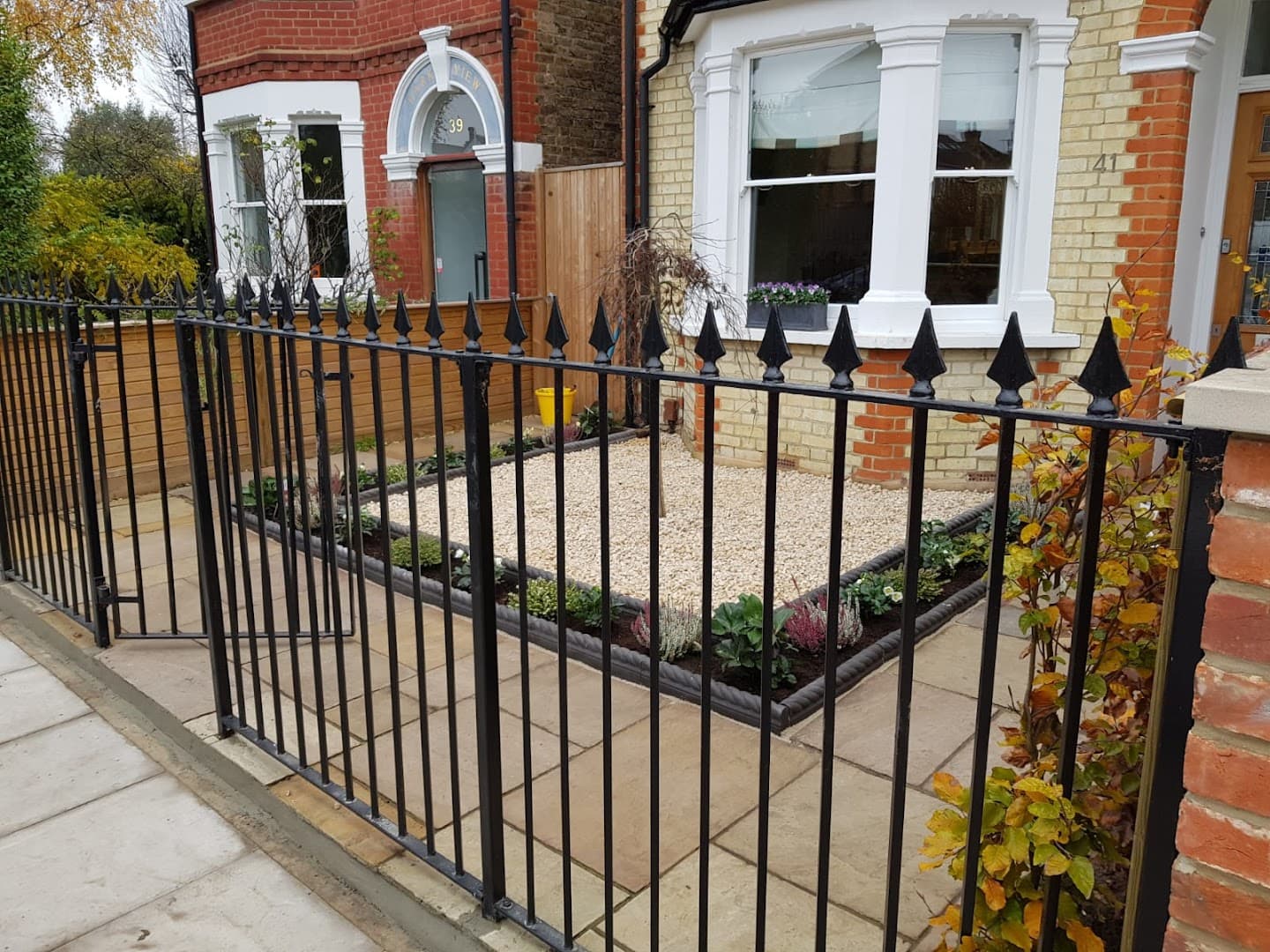 Bloomin Marvellous Landscapes Ltd