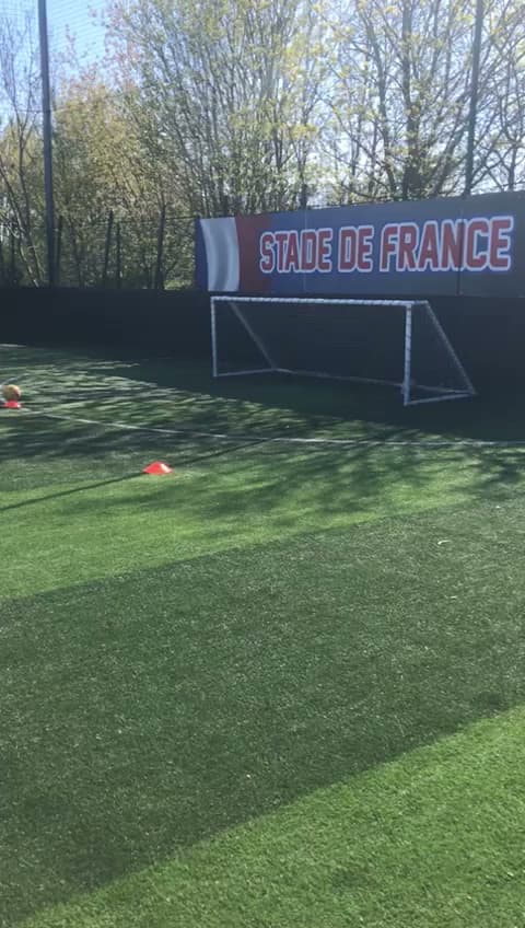 We Make Footballers Surbiton 8