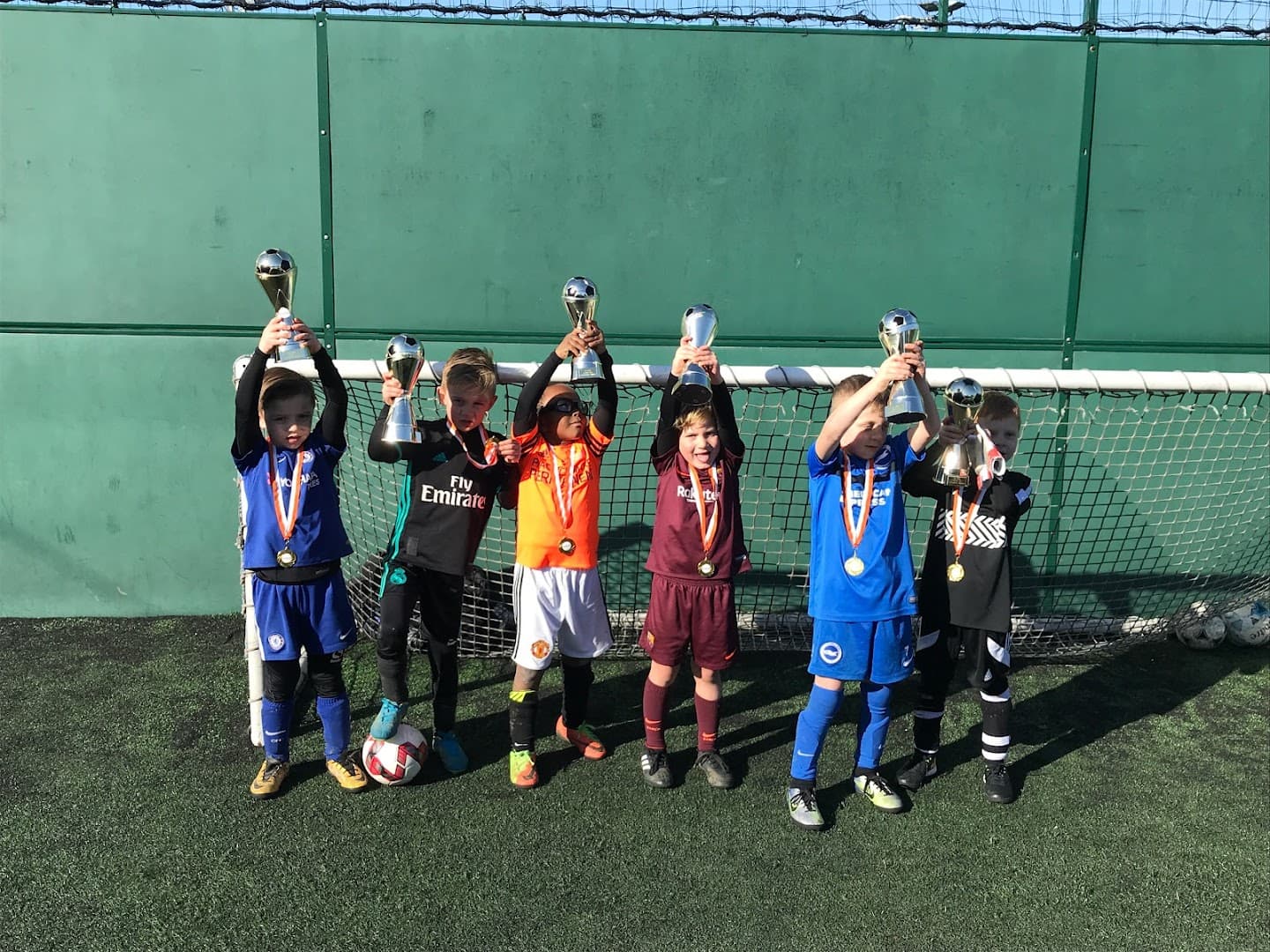 We Make Footballers Coulsdon: Football Academy 8