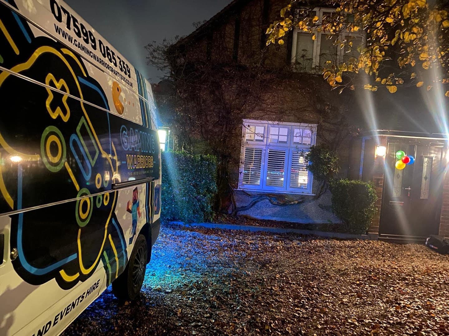 Gaming Warriors Party Bus 8