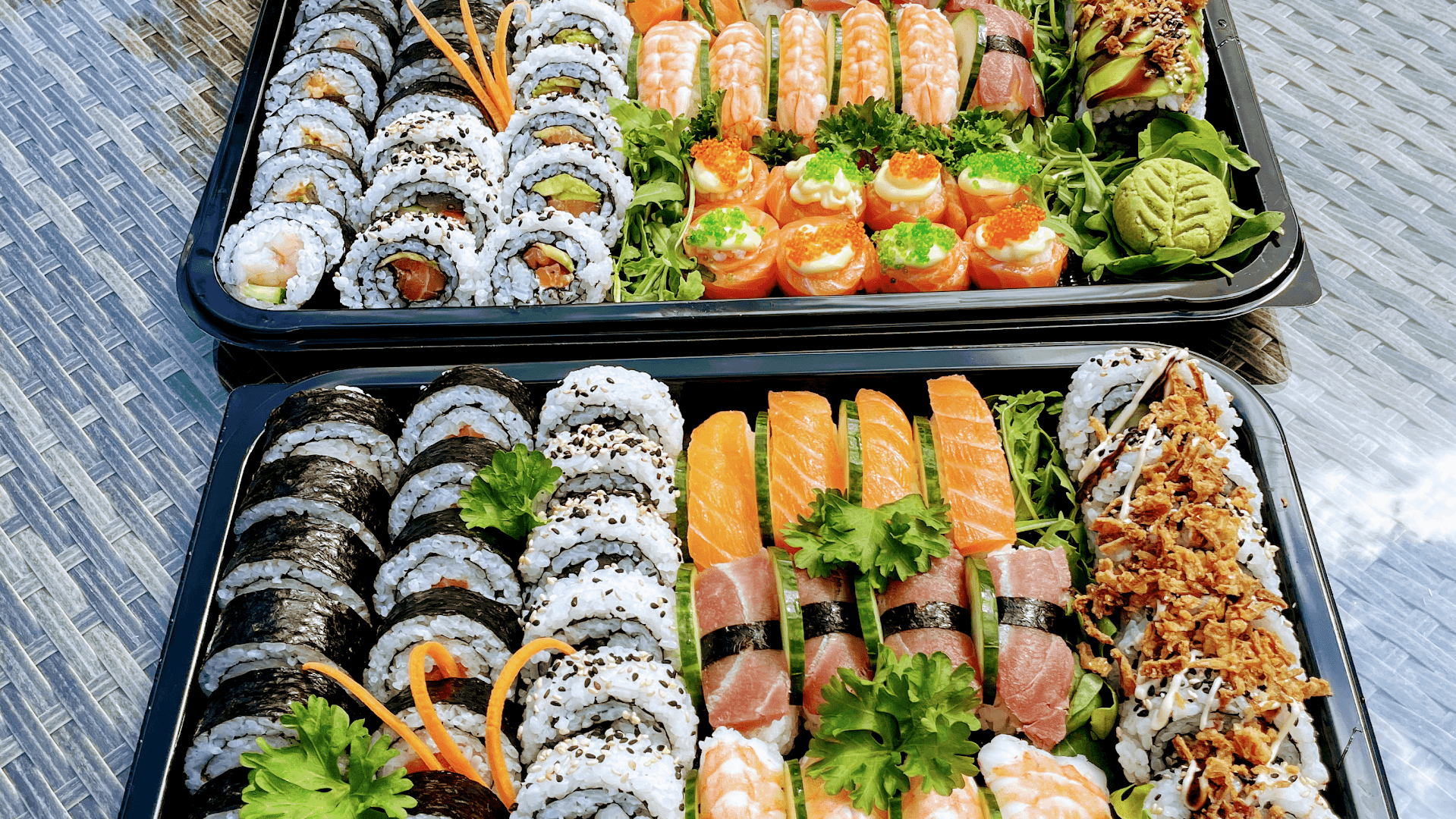 SueShi - Sushi…Delivery & Collection