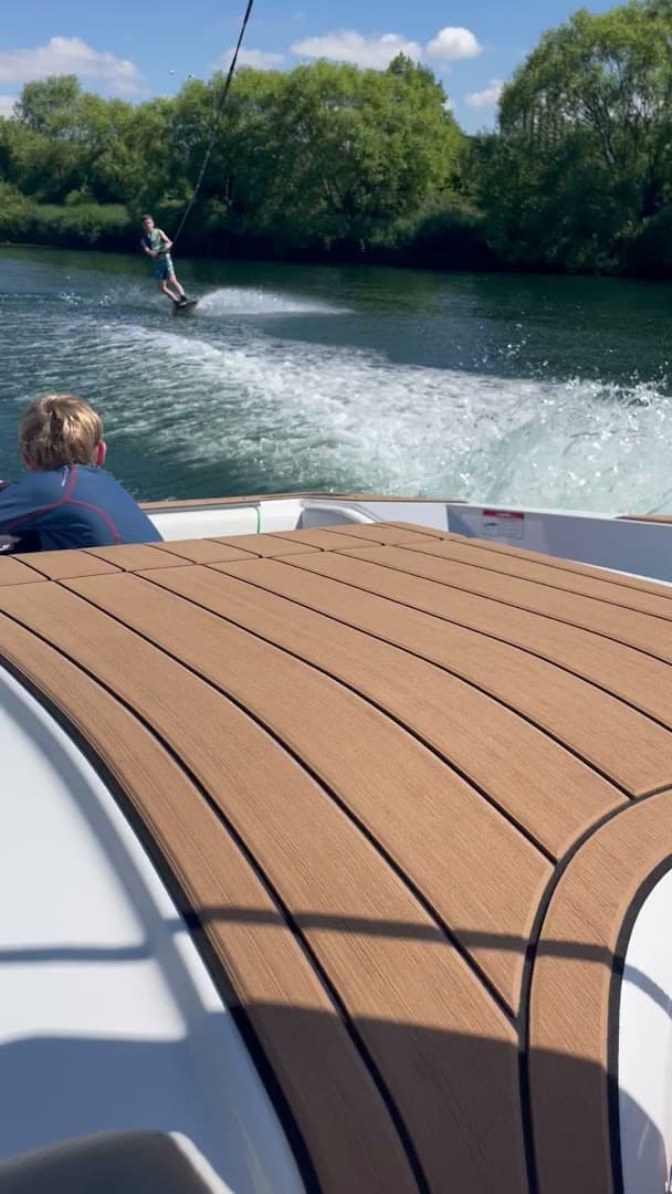 Longside Lake Watersports 2