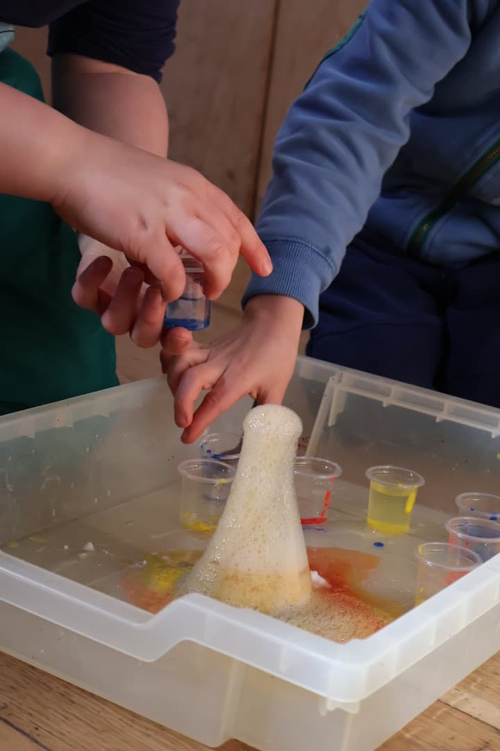 Fun Science Alton and Farnham 2