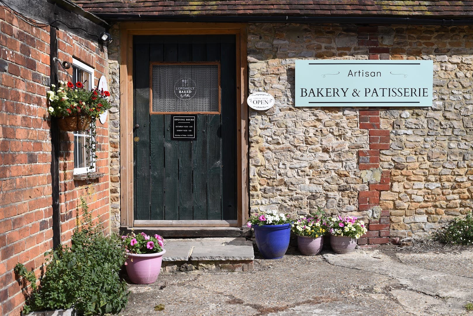 Lovingly Baked by Anthea