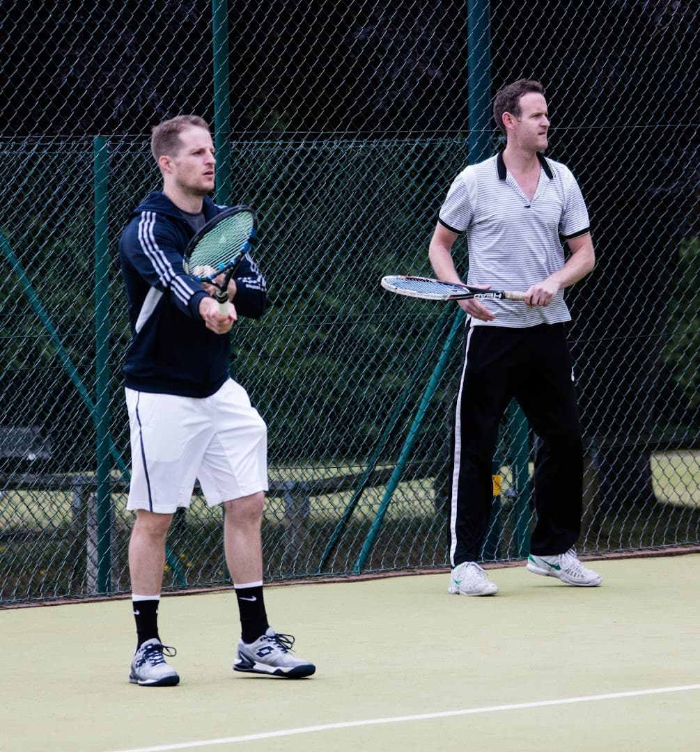 Merrow Lawn Tennis Club 3