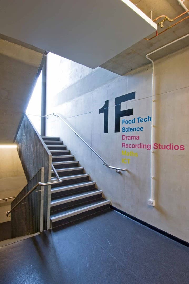 Christ's College, Guildford 6