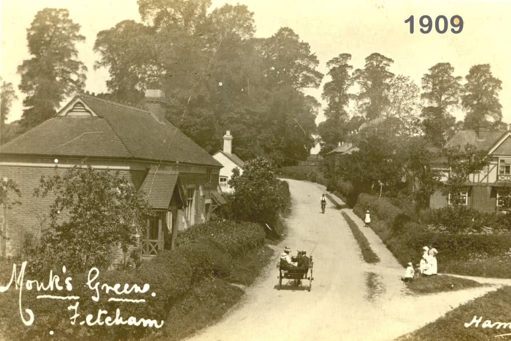 Fetcham Reading Room 6