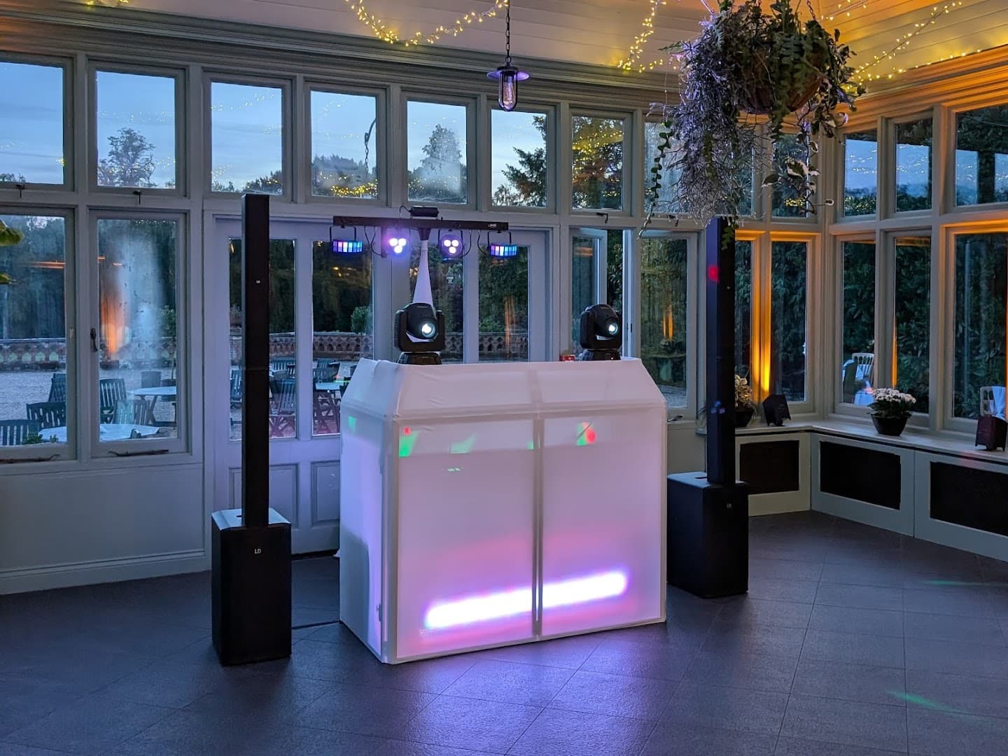 DJ Phil Brown - Wedding DJ & Disco Hire 5